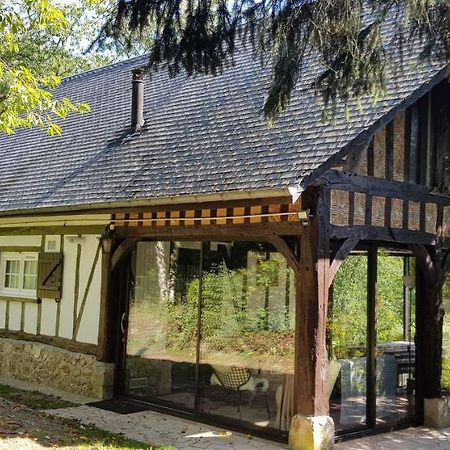 Pre Le Duc Villa Broglie Bagian luar foto